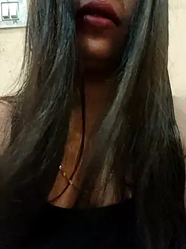 Maahhii 2 online show from October 26, 5:41 pm