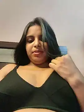 Maahhii 2 online show from April 28, 3:22 am