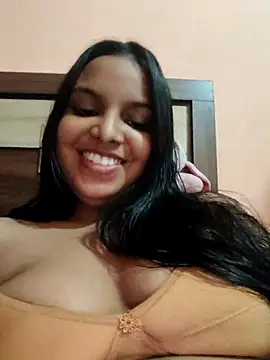 Maahhii 2 online show from July 18, 8:23 pm