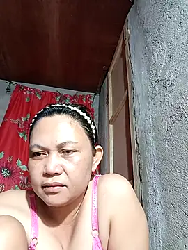 Everleigh mom online show from September 9, 12:05 pm