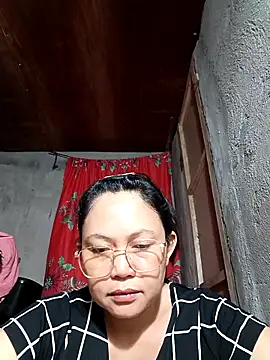 Everleigh mom online show from November 24, 12:43 am