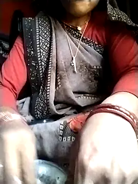 Snapshot of Hot_yasha chatting on October 8, 9:40 am Hot yasha online show from October 8, 9:40 am