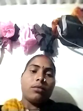 Snapshot of Hot_yasha chatting on October 30, 2:07 pm Hot yasha online show from October 30, 2:07 pm