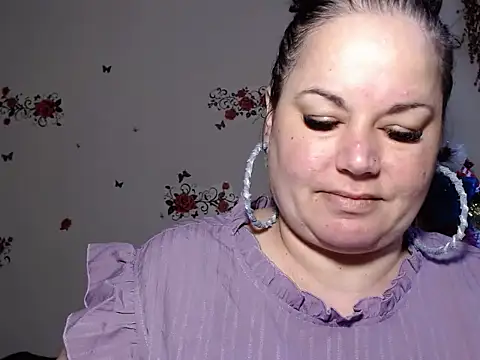 andreea2011 online show from September 26, 6:28 am