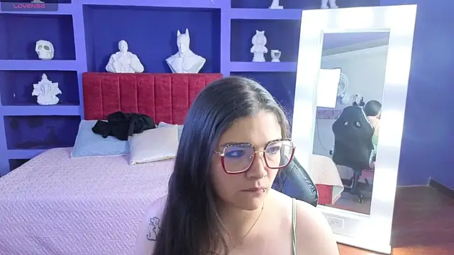 Snapshot of iam_sammy_01 chatting on June 25, 12:09 pm iam sammy 01 online show from June 25, 12:09 pm
