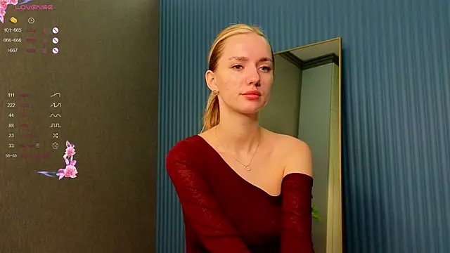 Snapshot of jenny_skinnerr chatting on September 16, 8:10 pm jenny skinnerr online show from September 16, 8:10 pm