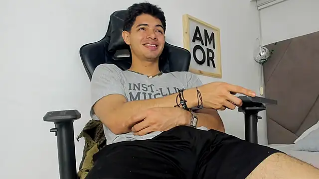 andrew colleman online show from February 6, 3:33 am