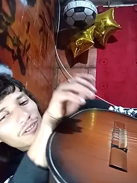 Snapshot of alexandercruz chatting on December 15, 11:09 pm alexandercruz online show from December 15, 11:09 pm