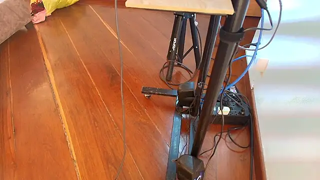 zarah andrew   online show from November 21, 11:53 am