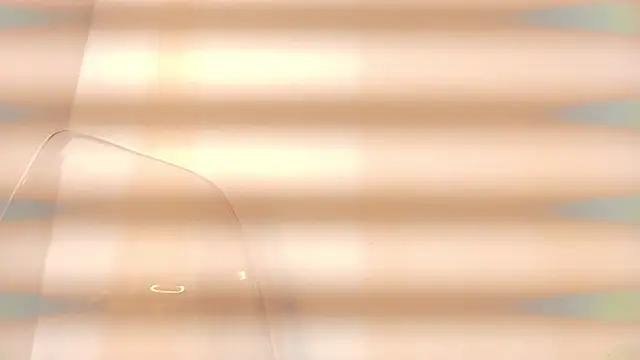 zarah andrew   online show from December 3, 1:42 pm