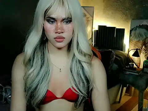 YllanaAltheaXxX online show from April 26, 6:38 pm
