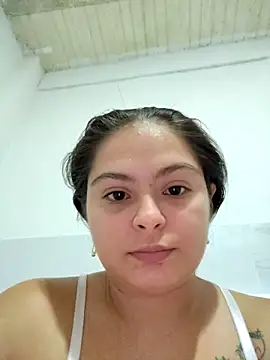 yatzuriperrita online show from February 17, 8:15 pm