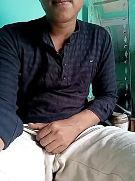 Snapshot of Asish_007 chatting on September 13, 4:01 am Asish 007 online show from September 13, 4:01 am