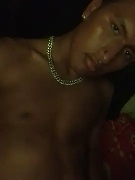 Snapshot of AlessandroMp4 chatting on May 12, 4:42 am AlessandroMp4 online show from May 12, 4:42 am