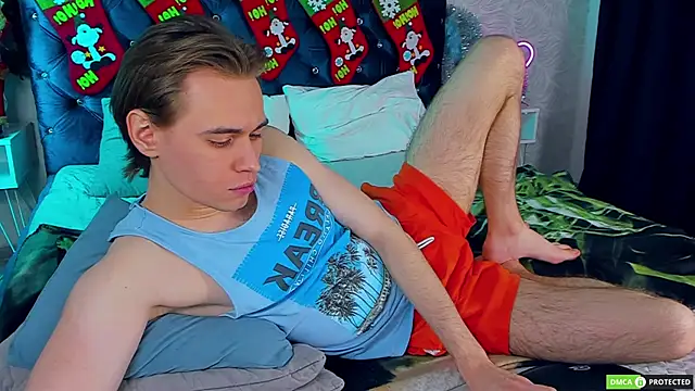 WilliamDyson online show from January 18, 3:43 am