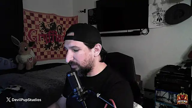 DevilPup75  online show from January 17, 12:48 am