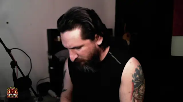DevilPup75  online show from April 20, 2:31 pm