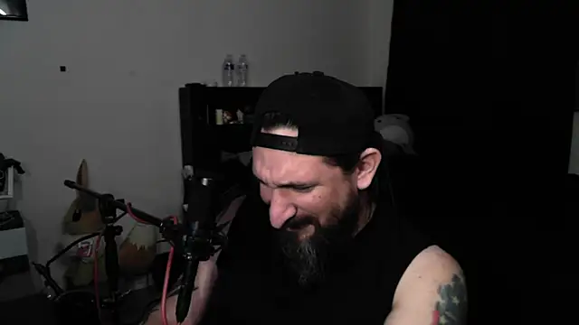 Snapshot of DevilPup75_ chatting on May 16, 10:36 am DevilPup75 online show from May 16, 10:36 am