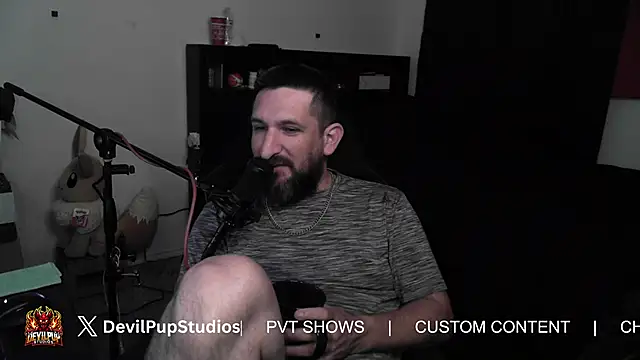 Snapshot of DevilPup75_ chatting on June 5, 6:52 am DevilPup75 online show from June 5, 6:52 am