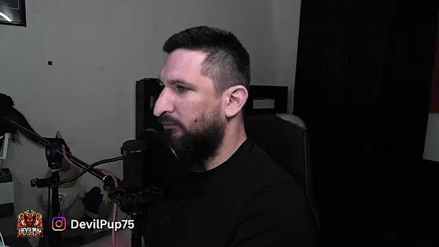 Snapshot of DevilPup75_ chatting on June 7, 5:06 pm DevilPup75 online show from June 7, 5:06 pm