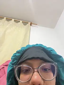 Valen1800 online show from November 13, 12:31 am