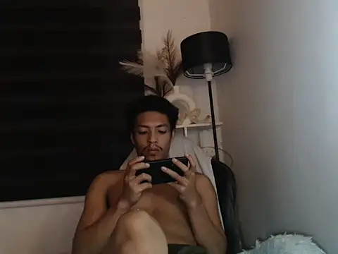 Asian gregor online show from October 3, 7:11 pm