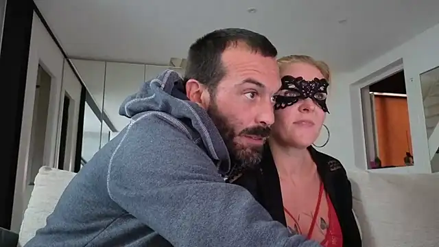 bellemasquer online show from September 24, 1:14 pm