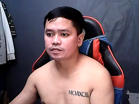 Snapshot of sweet_sexyasian69 chatting on May 7, 10:09 am sweet sexyasian69 online show from May 7, 10:09 am