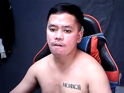 Snapshot of sweet_sexyasian69 chatting on May 16, 12:18 am sweet sexyasian69 online show from May 16, 12:18 am