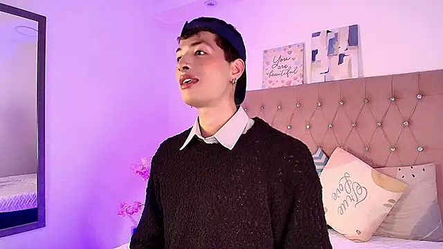 OzorioDany online show from December 5, 3:48 am