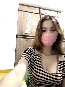 Snapshot of Baby-ladysweet20 chatting on September 13, 9:14 pm Baby-ladysweet20 online show from September 13, 9:14 pm