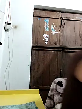 Snapshot of Baby-ladysweet20 chatting on October 2, 9:33 pm Baby-ladysweet20 online show from October 2, 9:33 pm