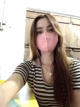 Snapshot of Baby-ladysweet20 chatting on October 7, 1:14 am Baby-ladysweet20 online show from October 7, 1:14 am