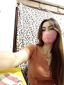 Snapshot of Baby-ladysweet20 chatting on October 31, 8:21 pm Baby-ladysweet20 online show from October 31, 8:21 pm