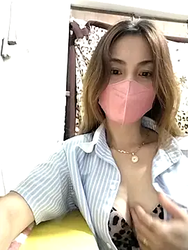 Snapshot of Baby-ladysweet20 chatting on November 11, 10:15 am Baby-ladysweet20 online show from November 11, 10:15 am