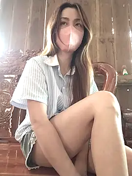 Snapshot of Baby-ladysweet20 chatting on December 2, 5:24 am Baby-ladysweet20 online show from December 2, 5:24 am