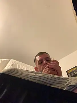 milenski74 online show from July 25, 3:04 am