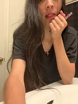 Snapshot of lovinlush chatting on October 14, 4:19 pm lovinlush online show from October 14, 4:19 pm