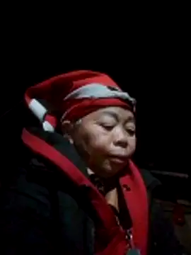 Snapshot of VangLe73 chatting on November 28, 9:39 pm VangLe73 online show from November 28, 9:39 pm