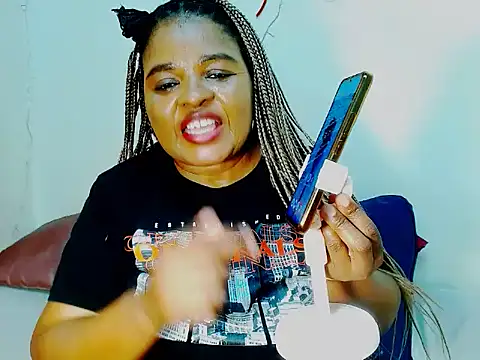 Snapshot of Love-Racheal75 chatting on October 23, 1:43 pm Love-Racheal75 online show from October 23, 1:43 pm