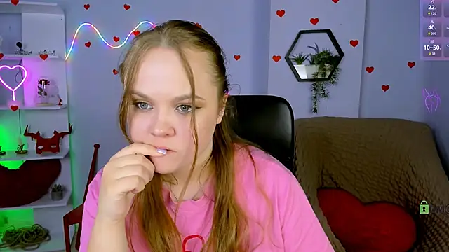 keri ti online show from May 4, 7:10 pm
