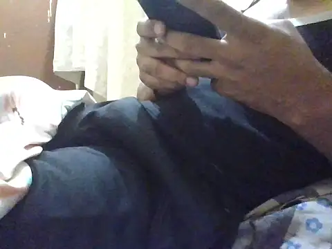 Snapshot of ahhnatti chatting on January 10, 3:25 pm ahhnatti online show from January 10, 3:25 pm