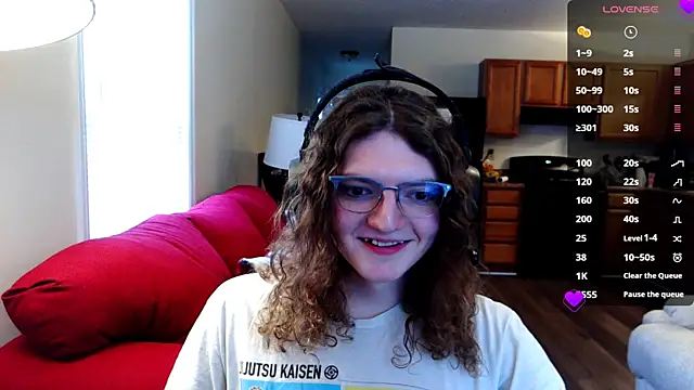 Snapshot of KayKumm chatting on October 7, 9:12 pm KayKumm online show from October 7, 9:12 pm