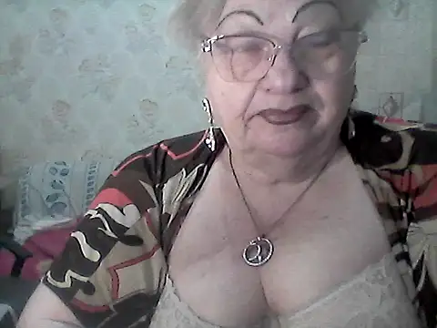 NatalieNorth online show from March 1, 9:17 pm