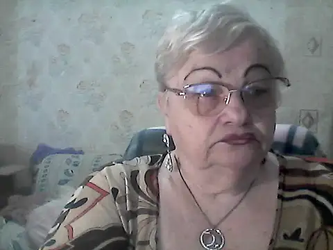Snapshot of NatalieNorth chatting on May 4, 1:51 pm NatalieNorth online show from May 4, 1:51 pm