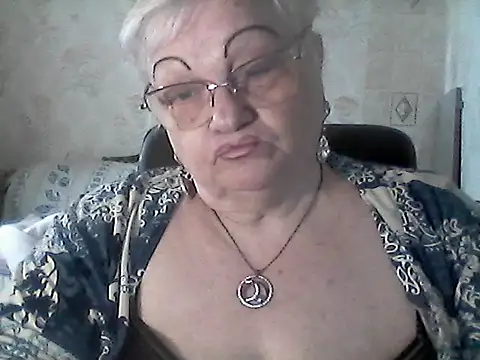Snapshot of NatalieNorth chatting on May 16, 12:59 pm NatalieNorth online show from May 16, 12:59 pm