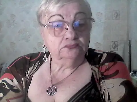 Snapshot of NatalieNorth chatting on May 17, 1:03 am NatalieNorth online show from May 17, 1:03 am