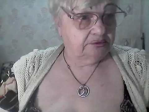 Snapshot of NatalieNorth chatting on June 4, 9:21 pm NatalieNorth online show from June 4, 9:21 pm