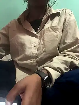 sakshi5533 online show from December 20, 5:42 pm