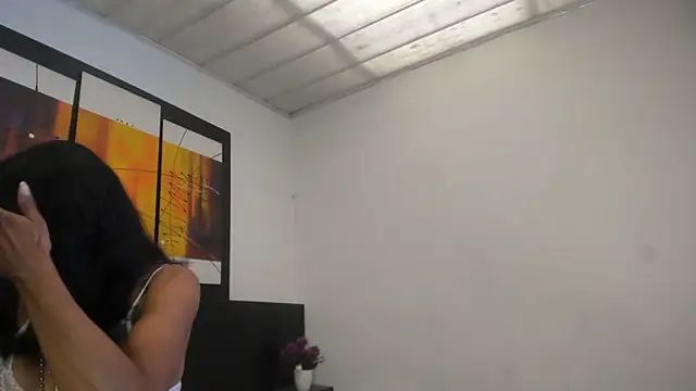 MeganRhyder online show from June 4, 5:08 pm